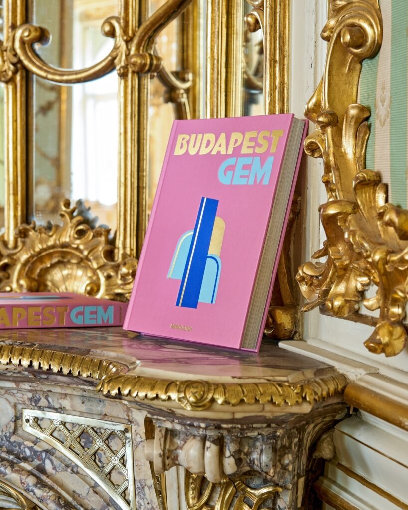 Midori Assouline Budapest Gem knjiga