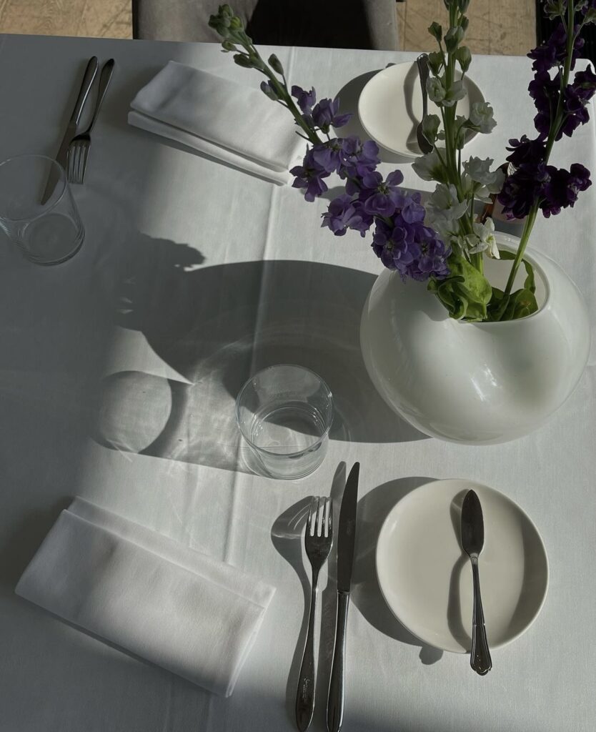 Metropol hotel, sređen sto