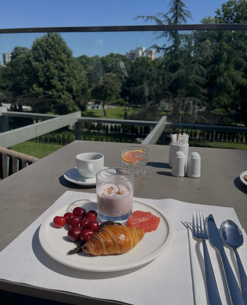 Metropol hotel - doručak