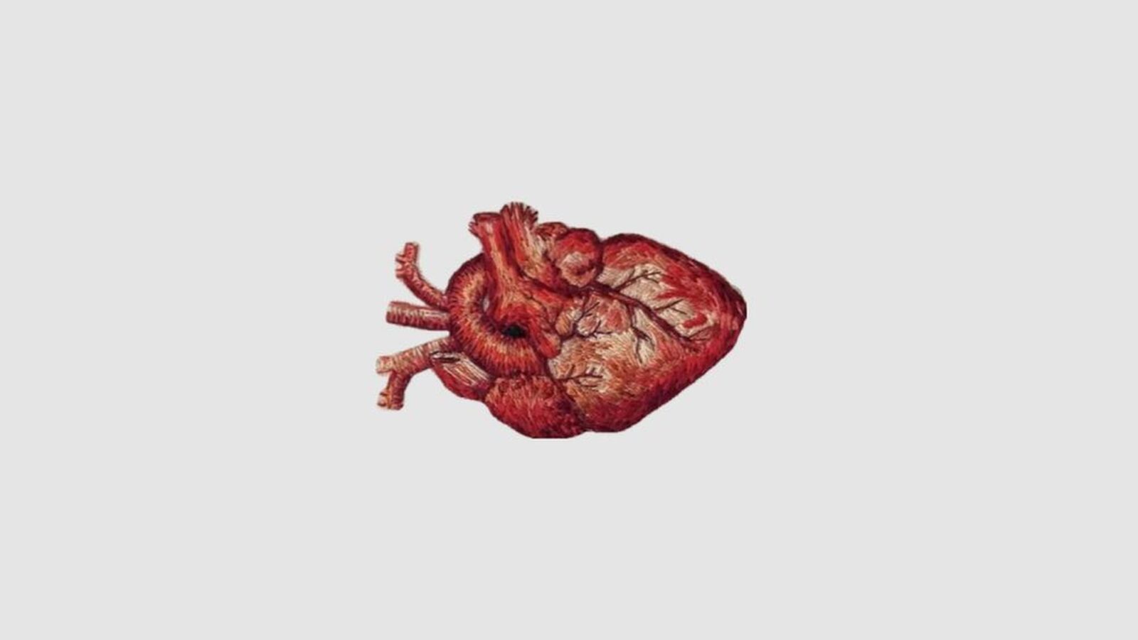 Srce je levo, a zid desno