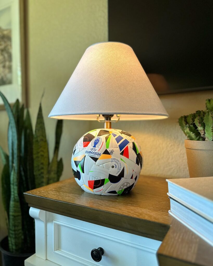 EURO 2024 lampa je novi hit u enterijeru