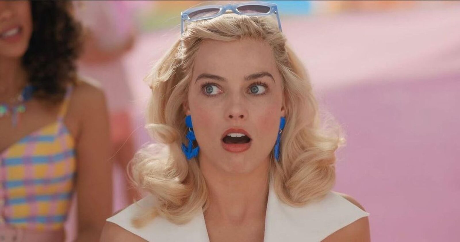 Margot Robbie trudna, nepo Barbie na putu