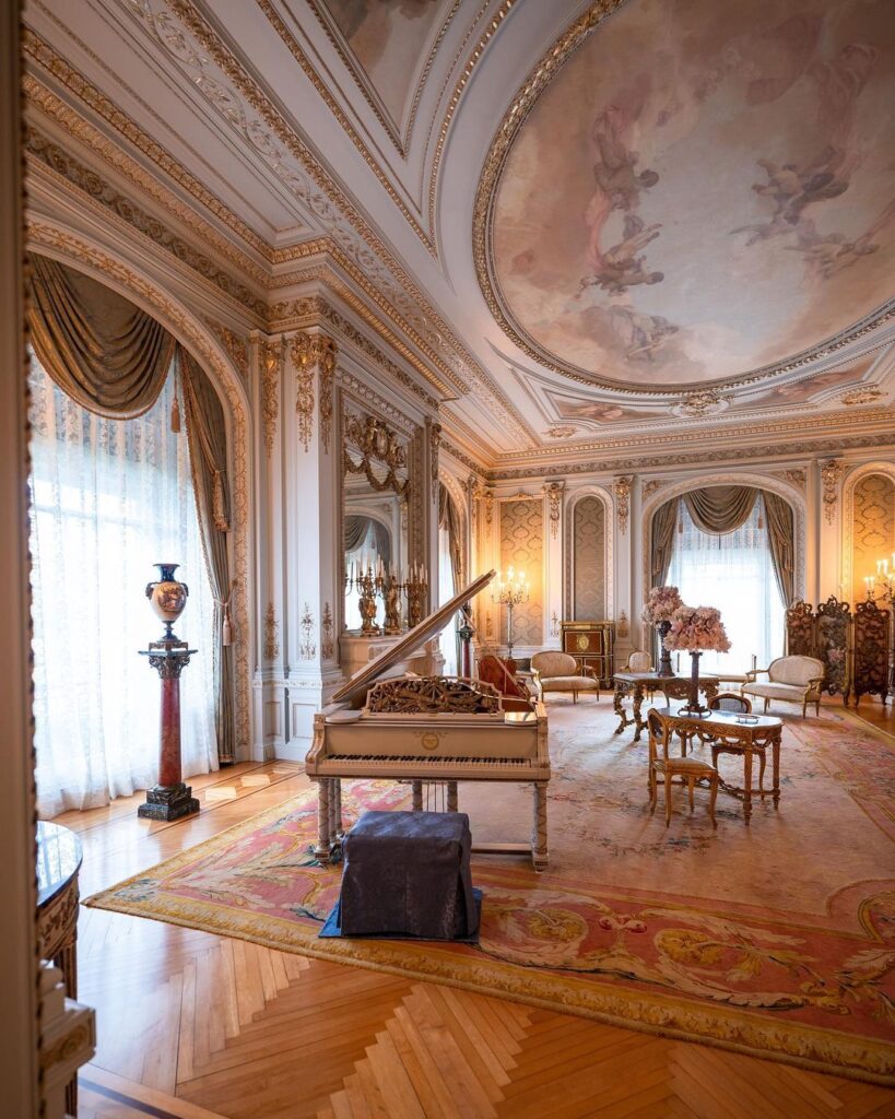 Henry Morrison Flagler Museum (Whitehall) dnevna soba