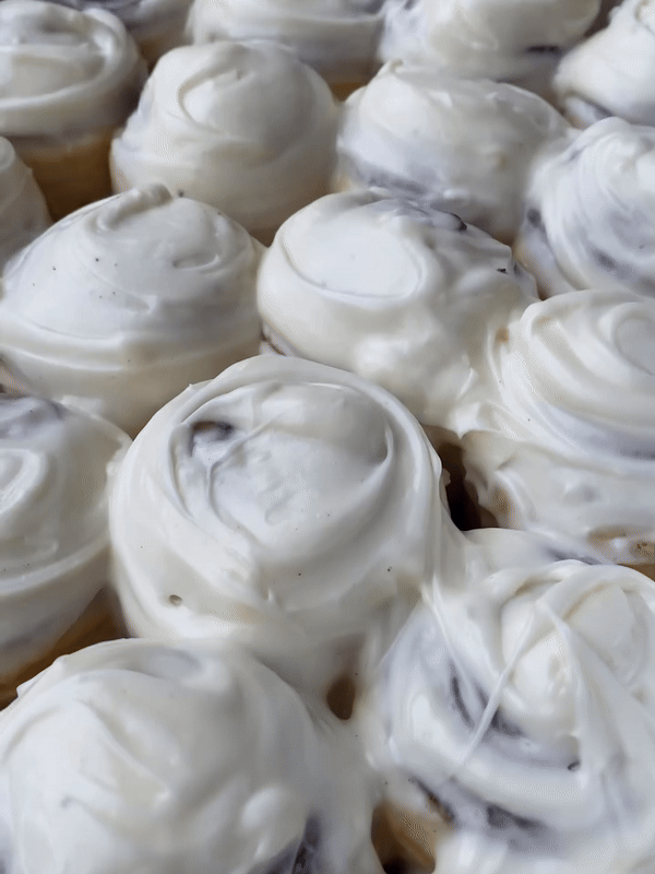 Klasični pužići preliveni glazurom