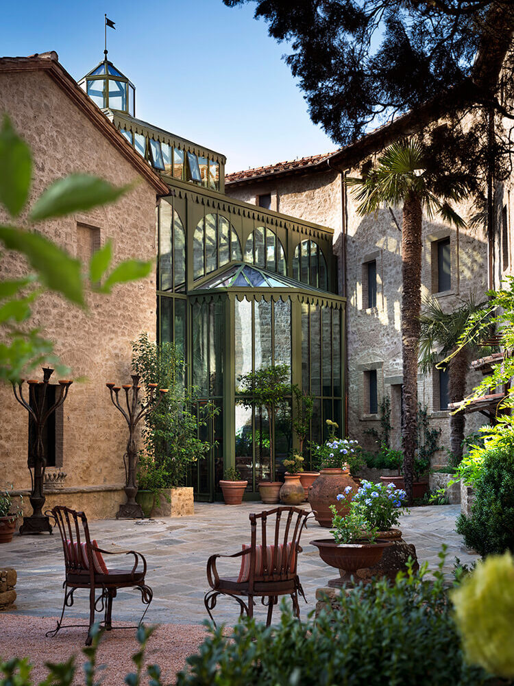 Palm Court u Castello di Reschio