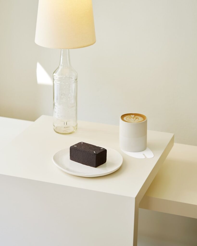 Maison Margiela kafić je raj za sve modne entuzijaste