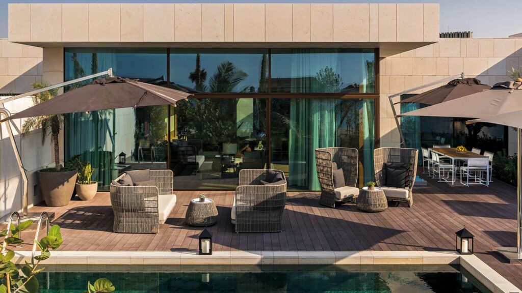 Serpenti Villa u Dubaiju: simbol luksuza ili ponavljanje poznatog?