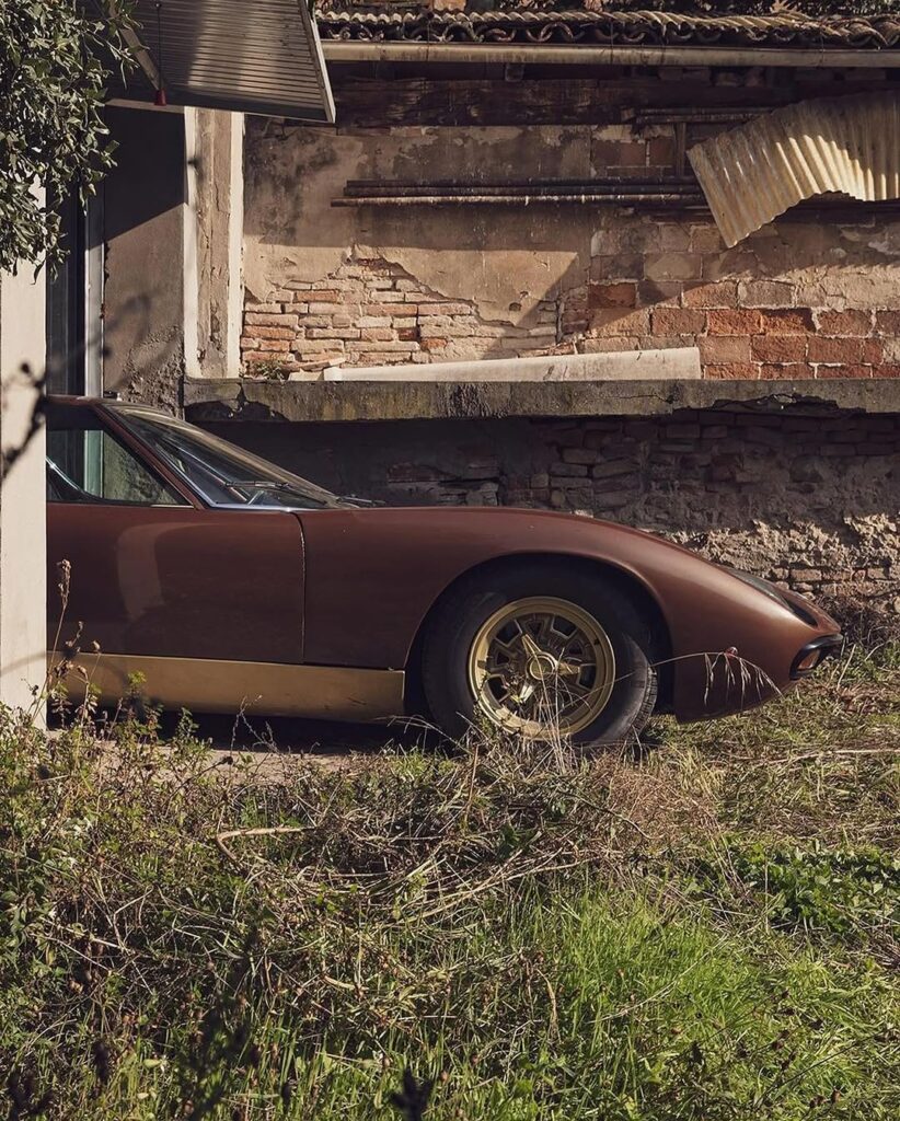 Lamborghini Miura iz sedamdesetih pronađen u Italiji